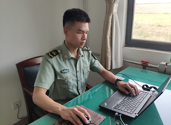 从军营到必一体育平台：永不褪色的忠诚与担当